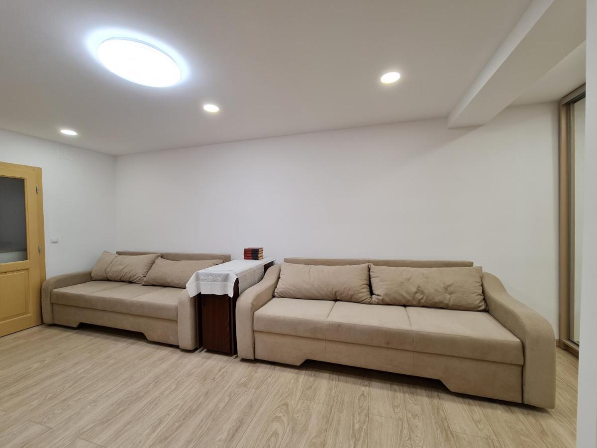 Luxury Panoramic Apartment Oradea Exteriör bild