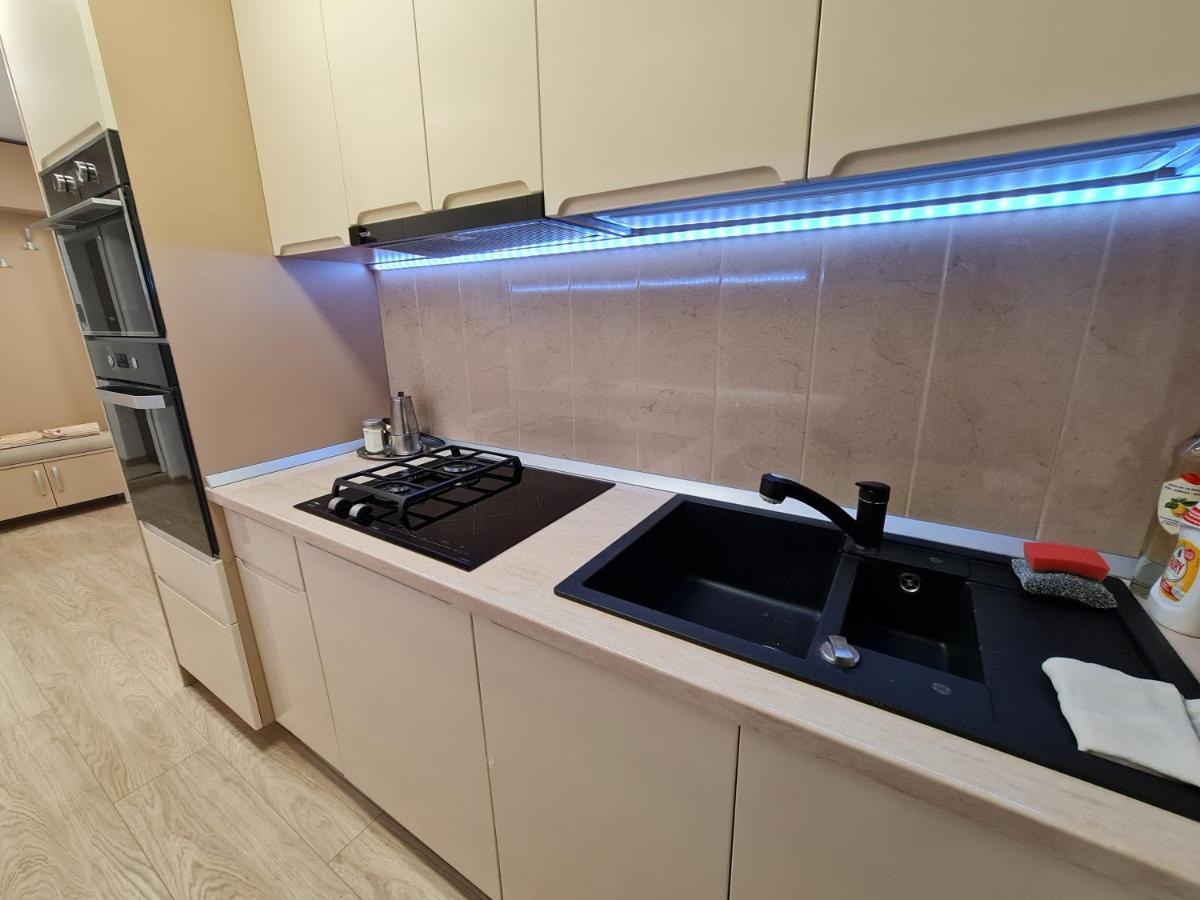 Luxury Panoramic Apartment Oradea Exteriör bild