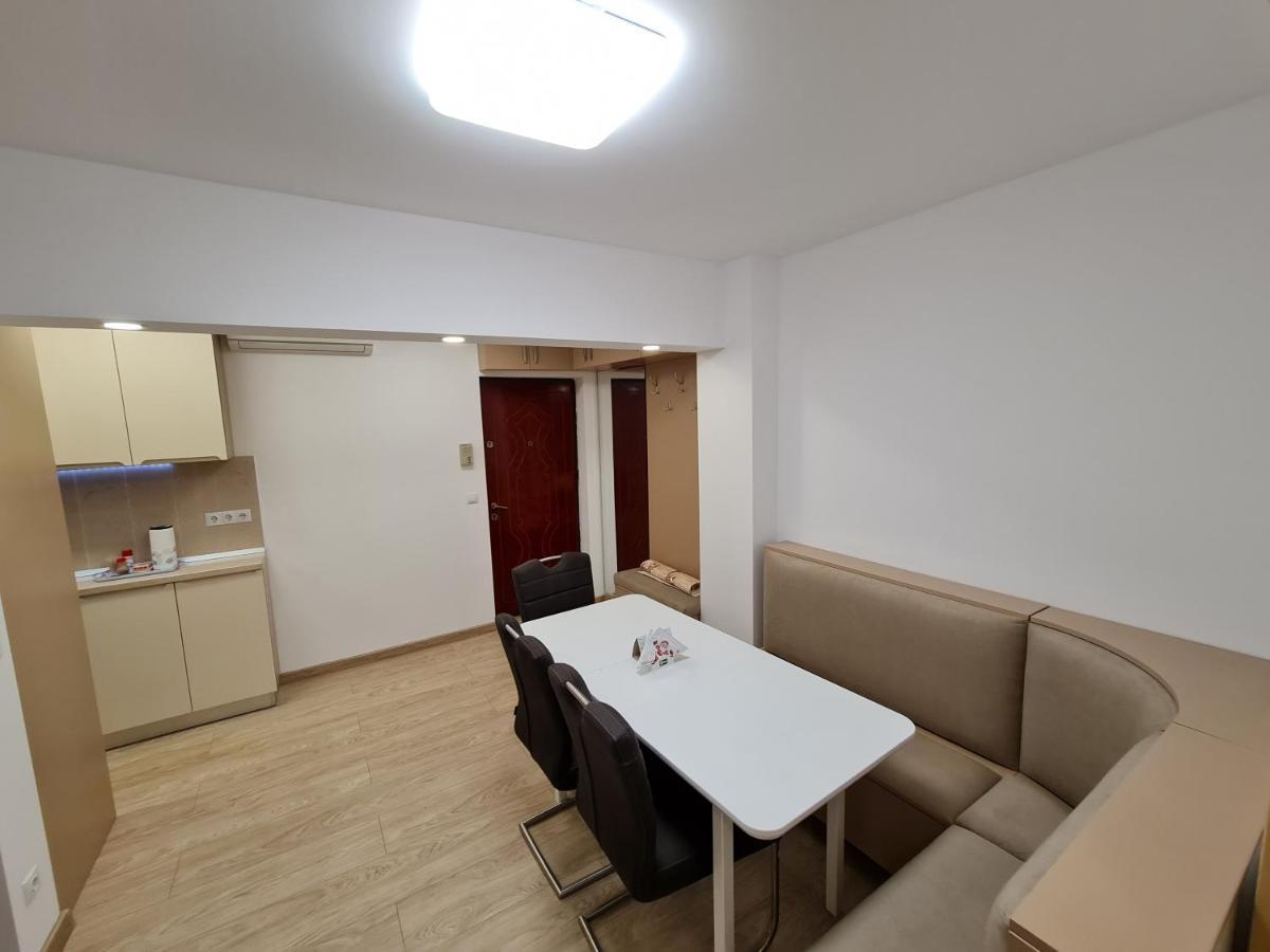 Luxury Panoramic Apartment Oradea Exteriör bild