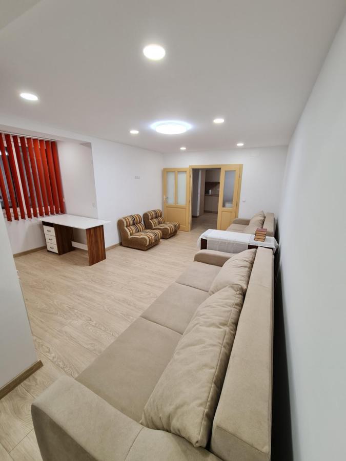 Luxury Panoramic Apartment Oradea Exteriör bild